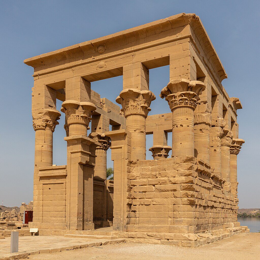 De tempel van Philae op een eiland in de Nijl